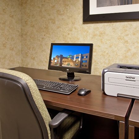 Holiday Inn Express Hotel & Suites Nogales Facilidades foto