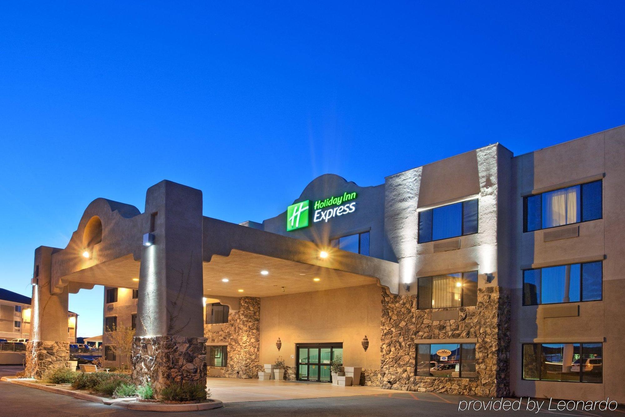 Holiday Inn Express Hotel & Suites Nogales Exterior foto