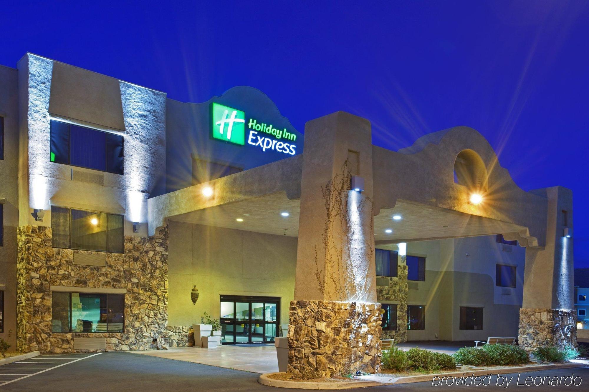 Holiday Inn Express Hotel & Suites Nogales Exterior foto